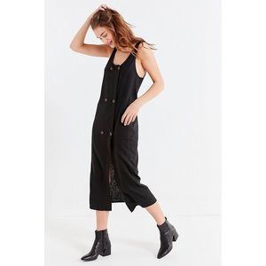UO | Black Linen Button Shift Dress